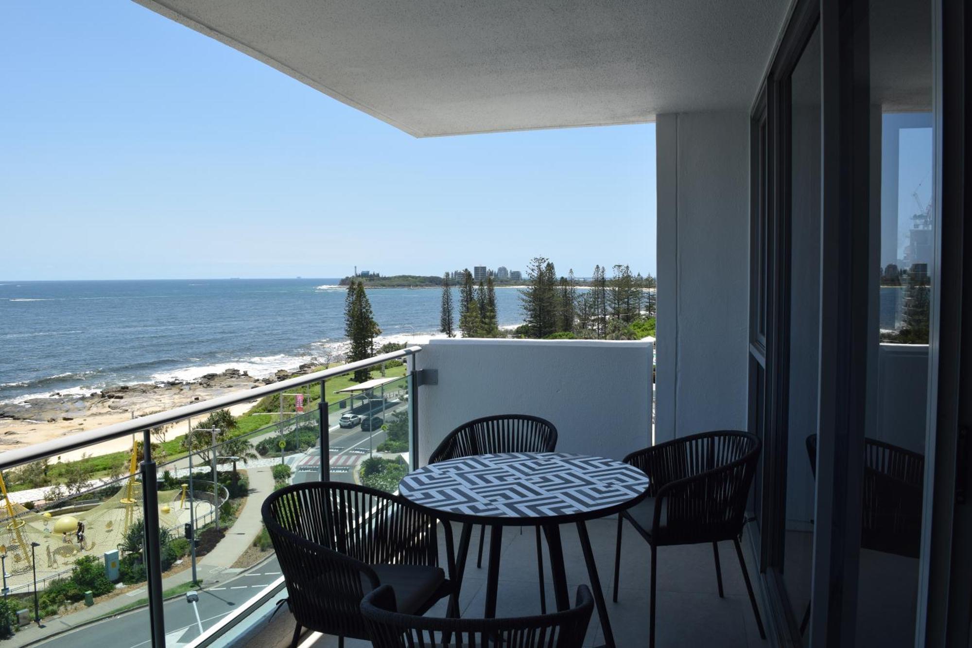 מולולאבה Northwind Beachfront Apartments מראה חיצוני תמונה