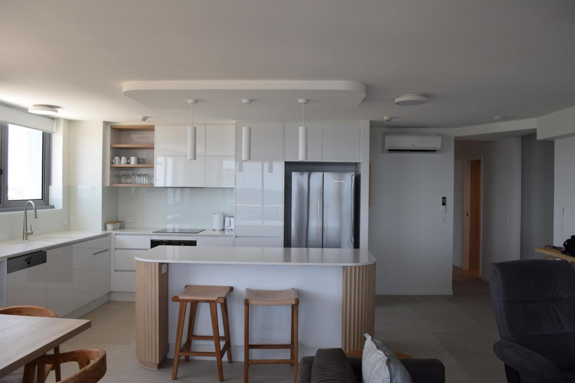 מולולאבה Northwind Beachfront Apartments מראה חיצוני תמונה